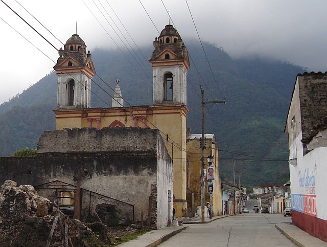 A church in Ixhuacn de los Reyes.