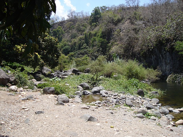 The river near Palo Gacho.