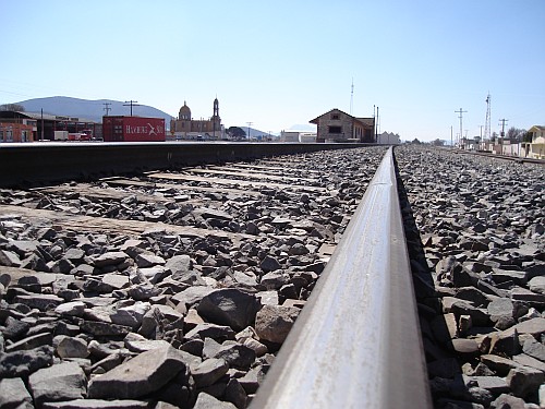 Railroad tracks near El Limón Totalco.