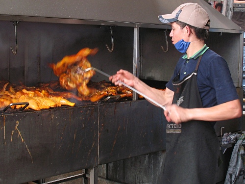"Pollo Asado" being grilled at "La Rotunda".